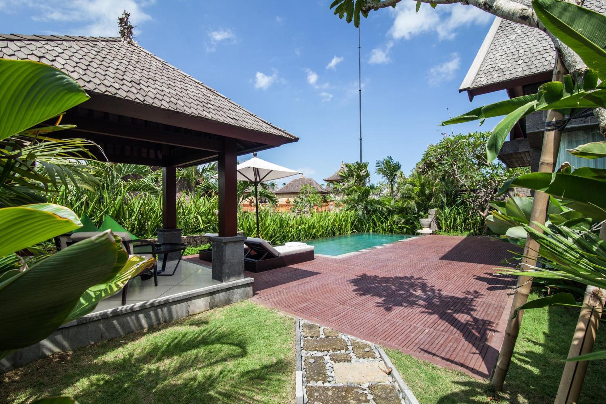 Sanctoo Suites & Villas Sukawati  Exterior photo